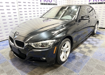 2018 BMW 3-Series 330i xDrive Sedan AWD